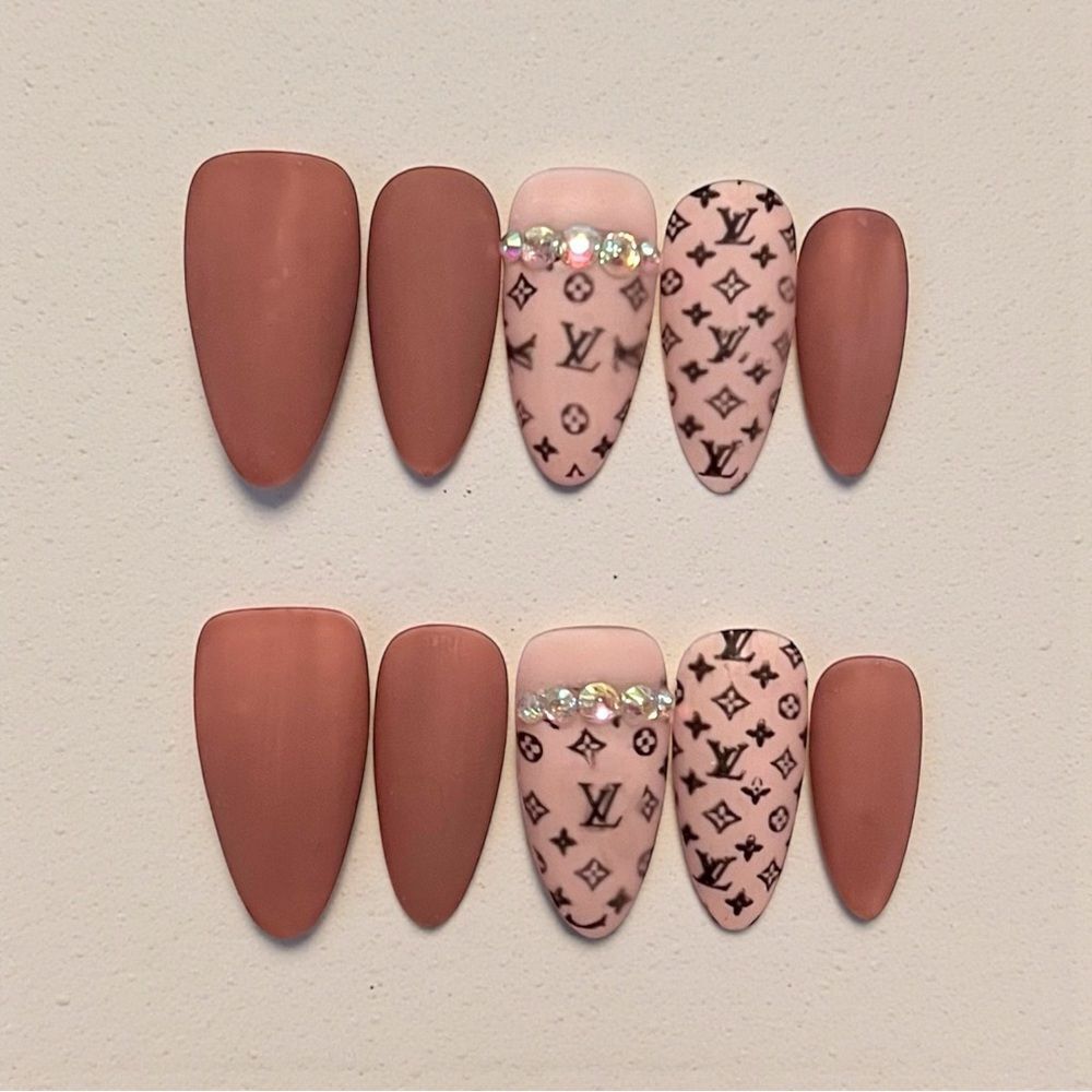 Custom Handmade Reusable LV Designer Press On Nails